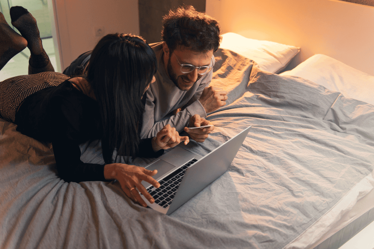 4 Cara Menjual Barang Ke Luar Negeri Secara Online, Potensi Cuan Lebih Gede!