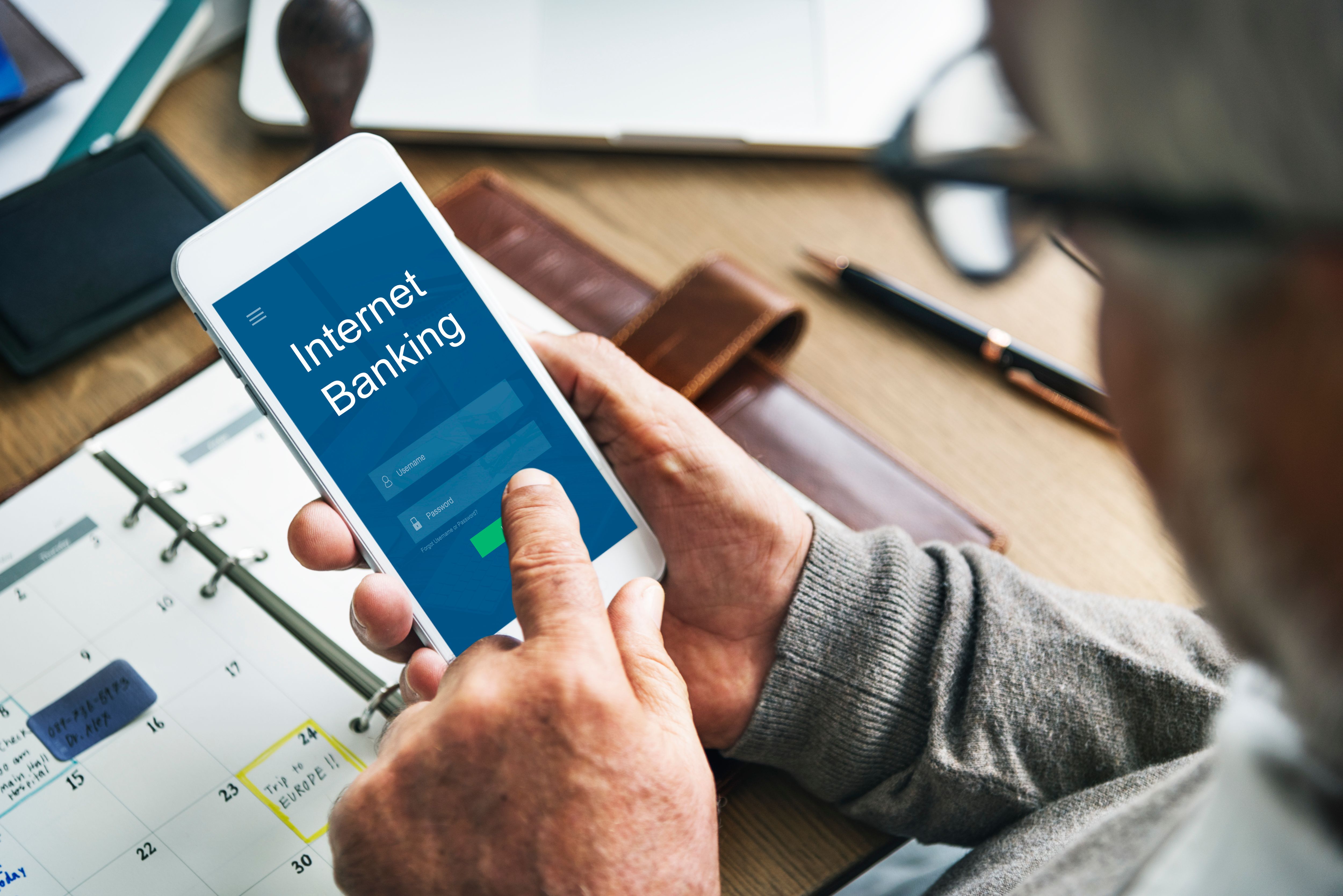 8 Rekomendasi Aplikasi Mobile Banking Beserta Keunggulannya